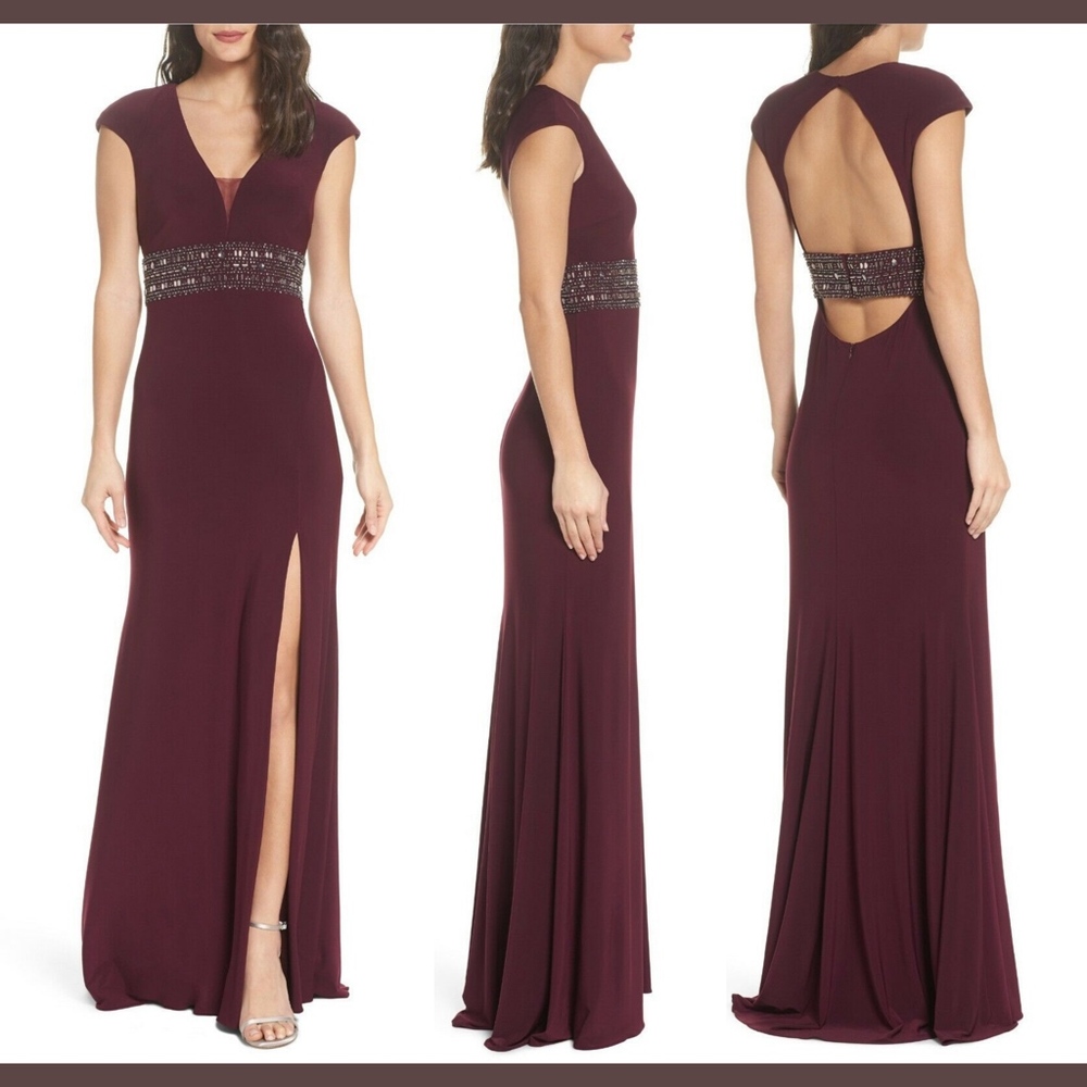 NWT Xscape Bead Embellished Cap Sleeve Gown in Wine Red [Petite SZ‎ 6P ]